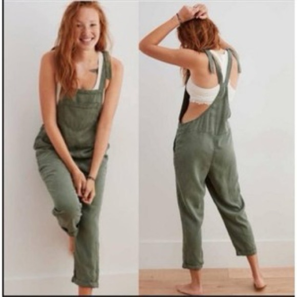 Aerie Shoulder Tie Overalls - Picture 1 of 4
